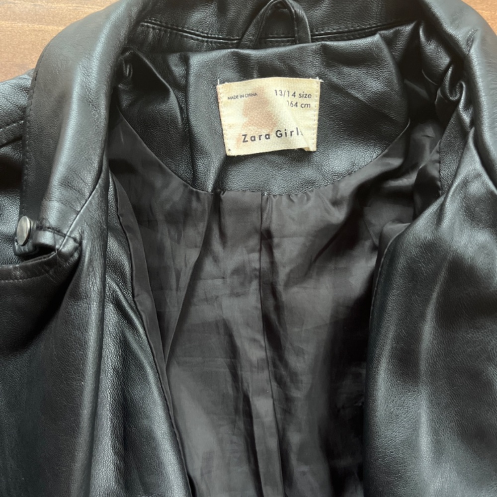 Jacket - Picture 2 of 4